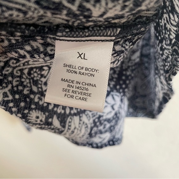 Westport woman’s Navy Blue Patterned Skirt size XL modest pull on flowy summer - Picture 5 of 7